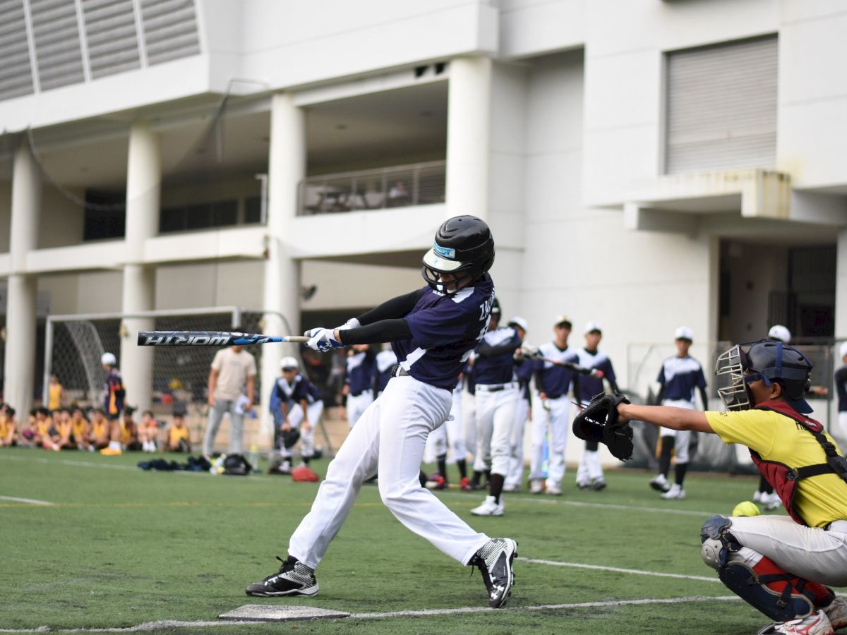 Team travel on the baseball field